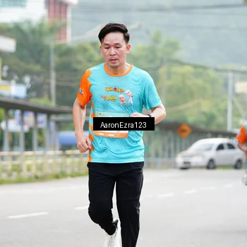 Runner Photo 8323987