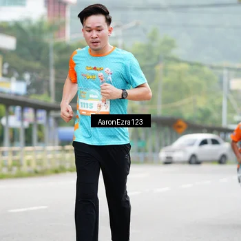 Runner Photo 8323989