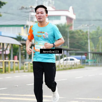 Runner Photo 8323991