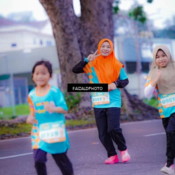 Runner Photo 8323993