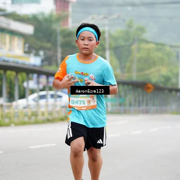 Runner Photo 8324007