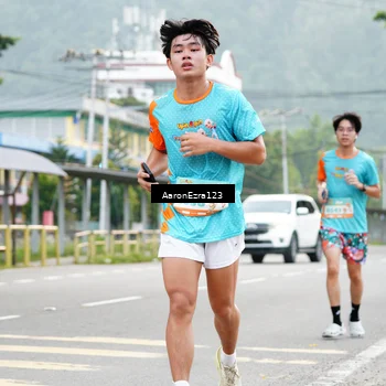 Runner Photo 8324020