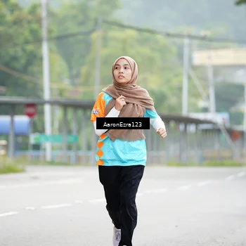 Runner Photo 8324051