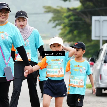 Runner Photo 8324053