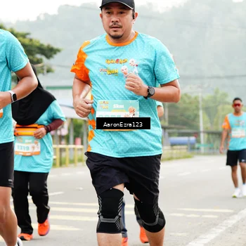Runner Photo 8324083