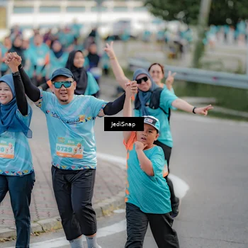 Runner Photo 8324091