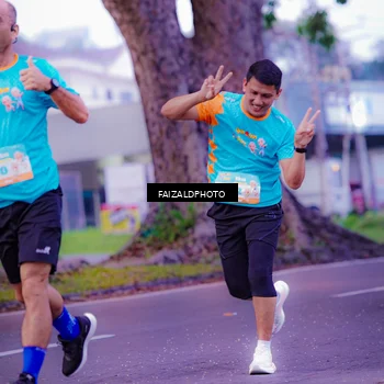 Runner Photo 8324094