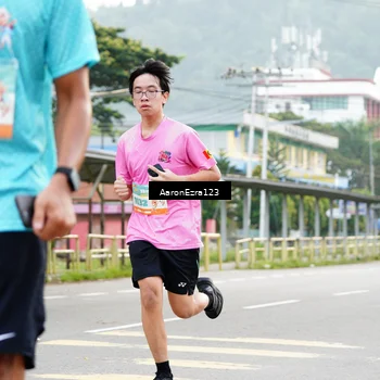 Runner Photo 8324097