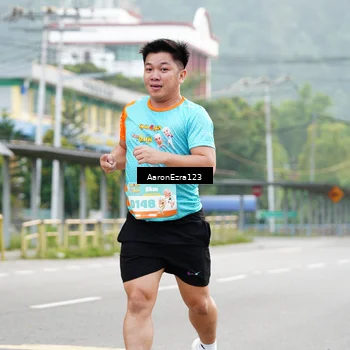 Runner Photo 8324103