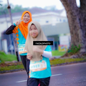 Runner Photo 8324104