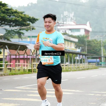 Runner Photo 8324105