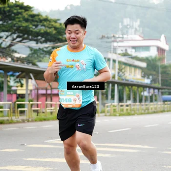 Runner Photo 8324111