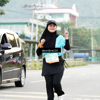Runner Photo 8324116