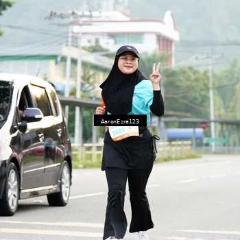Runner Photo 8324117