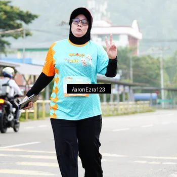 Runner Photo 8324173