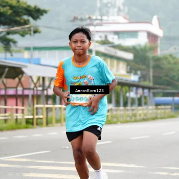 Runner Photo 8324189