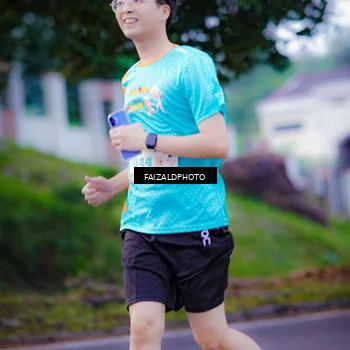 Runner Photo 8324190