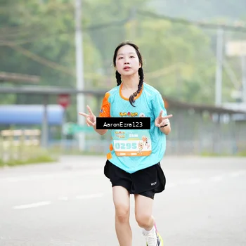 Runner Photo 8324191
