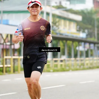 Runner Photo 8324233