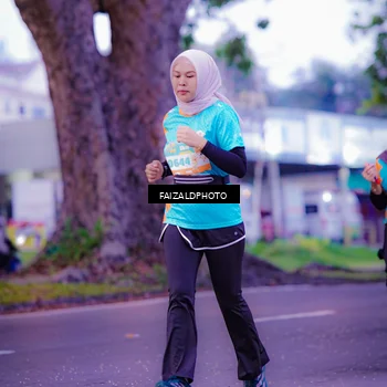 Runner Photo 8324243