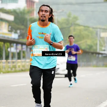 Runner Photo 8324248