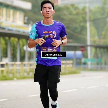 Runner Photo 8324251