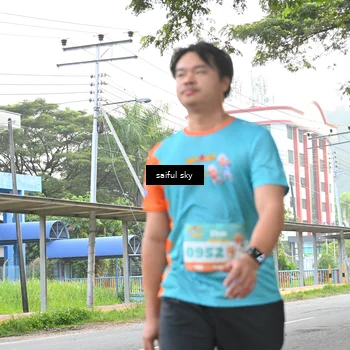 Runner Photo 8324259