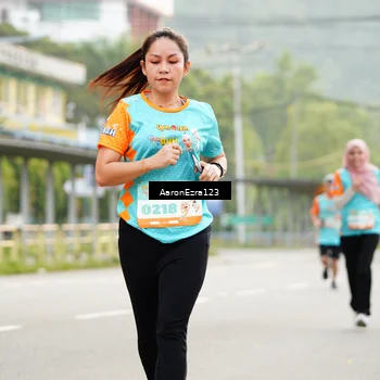 Runner Photo 8324271