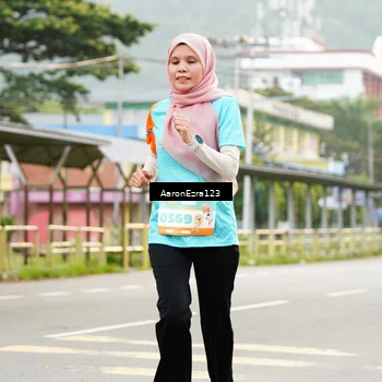 Runner Photo 8324280