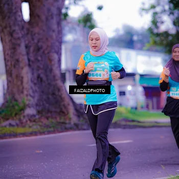 Runner Photo 8324284