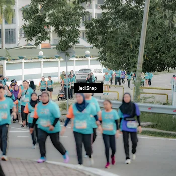 Runner Photo 8324288