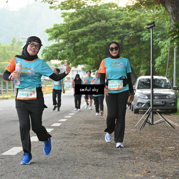 Runner Photo 8324291