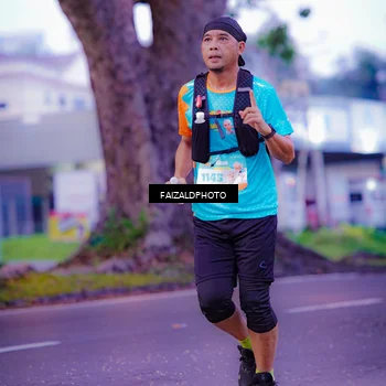 Runner Photo 8324325