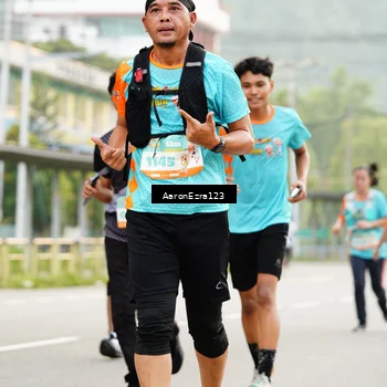 Runner Photo 8324327