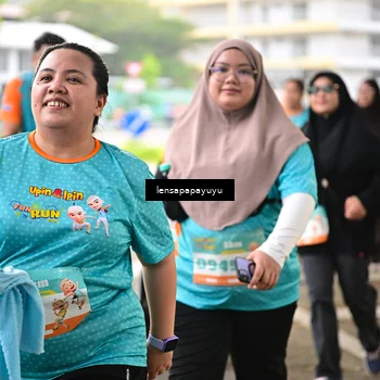 Runner Photo 8324342
