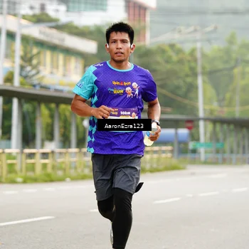 Runner Photo 8324348