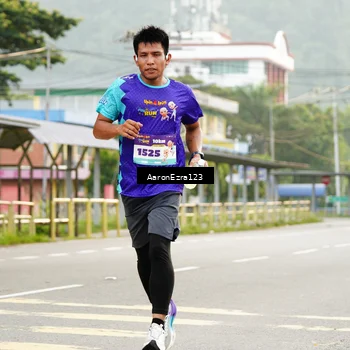 Runner Photo 8324349