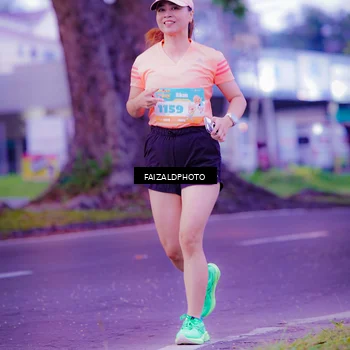 Runner Photo 8324350