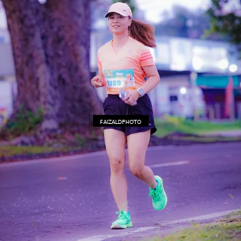 Runner Photo 8324352