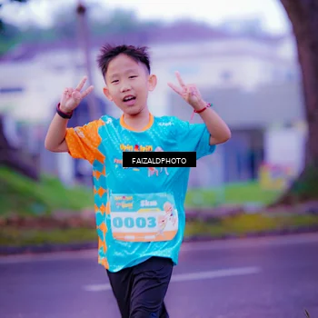 Runner Photo 8324360