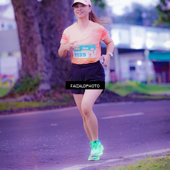 Runner Photo 8324374