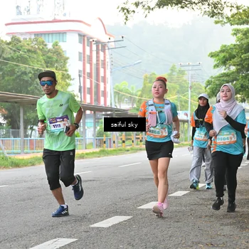 Runner Photo 8324387
