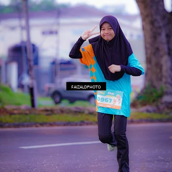 Runner Photo 8324391