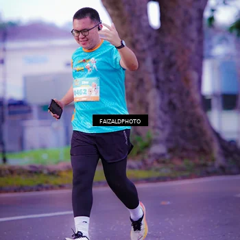 Runner Photo 8324403