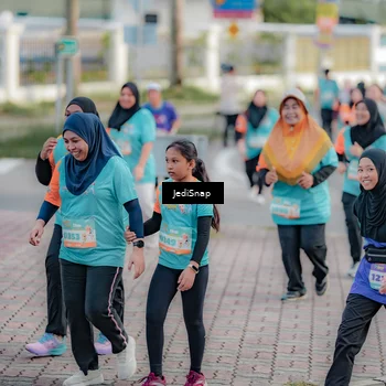 Runner Photo 8324406