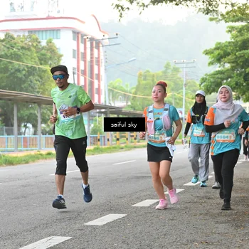 Runner Photo 8324414