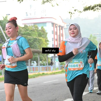 Runner Photo 8324426