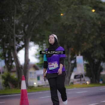 Runner Photo 8324448