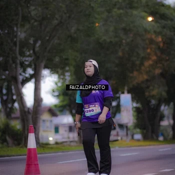 Runner Photo 8324456