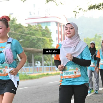 Runner Photo 8324466